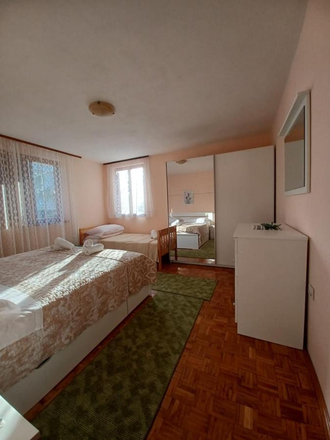 Apartments Simona Crikvenica Kültér fotó